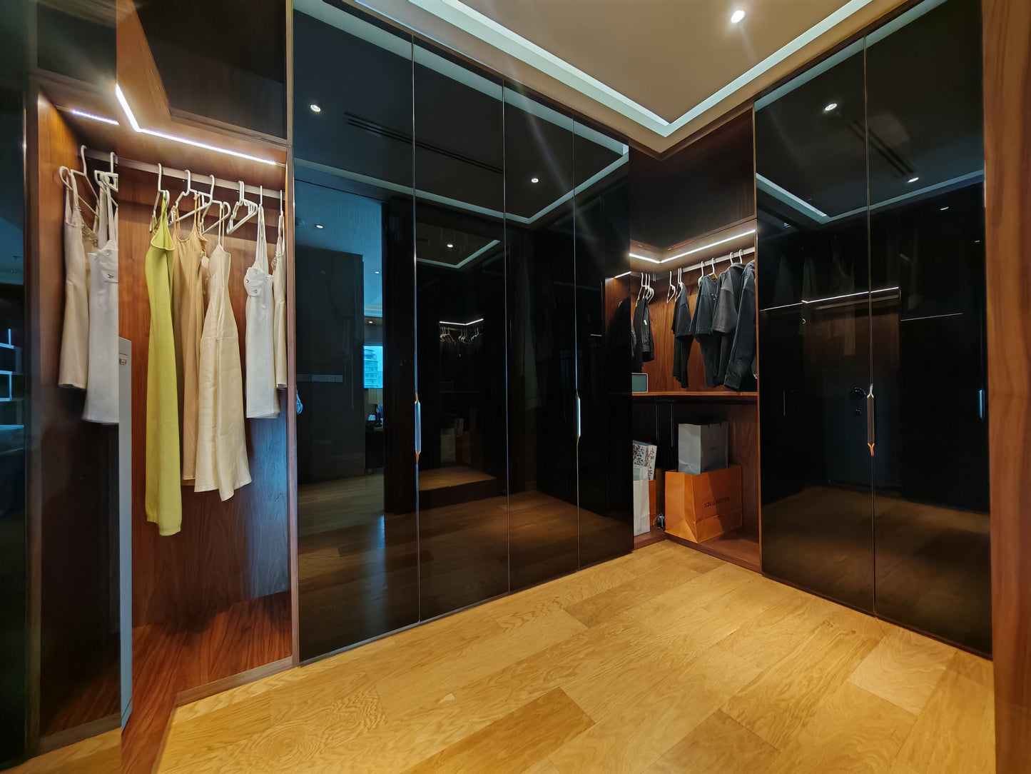 The Ritz-Carlton Penthouse – A Crown Jewel in Kuala Lumpur’s Skyline