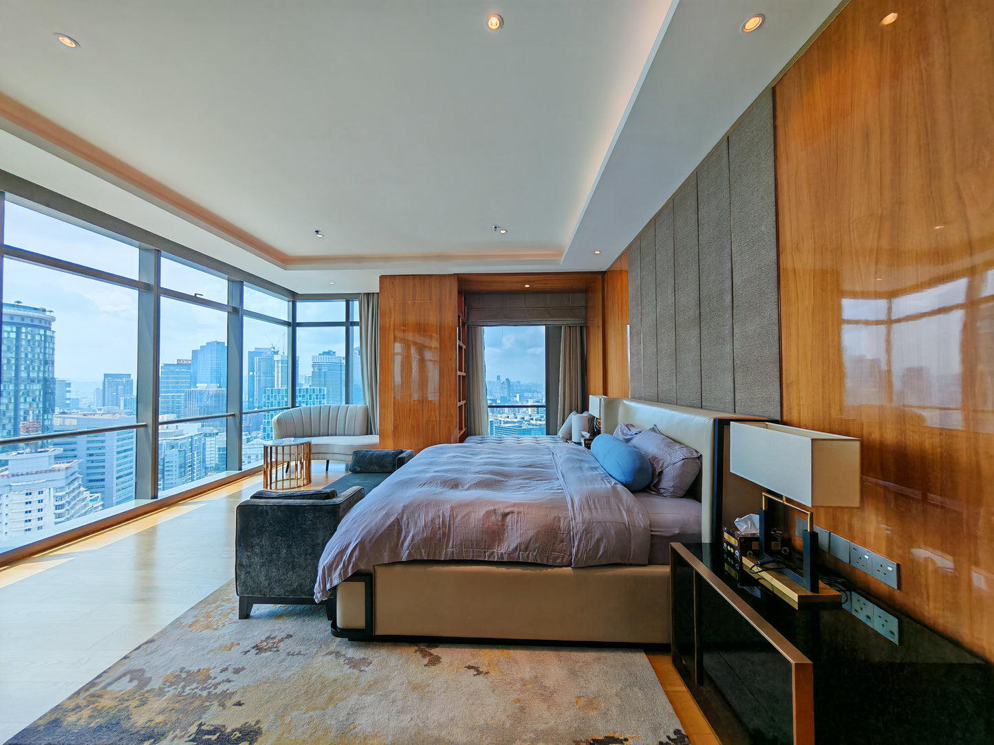 The Ritz-Carlton Penthouse – A Crown Jewel in Kuala Lumpur’s Skyline
