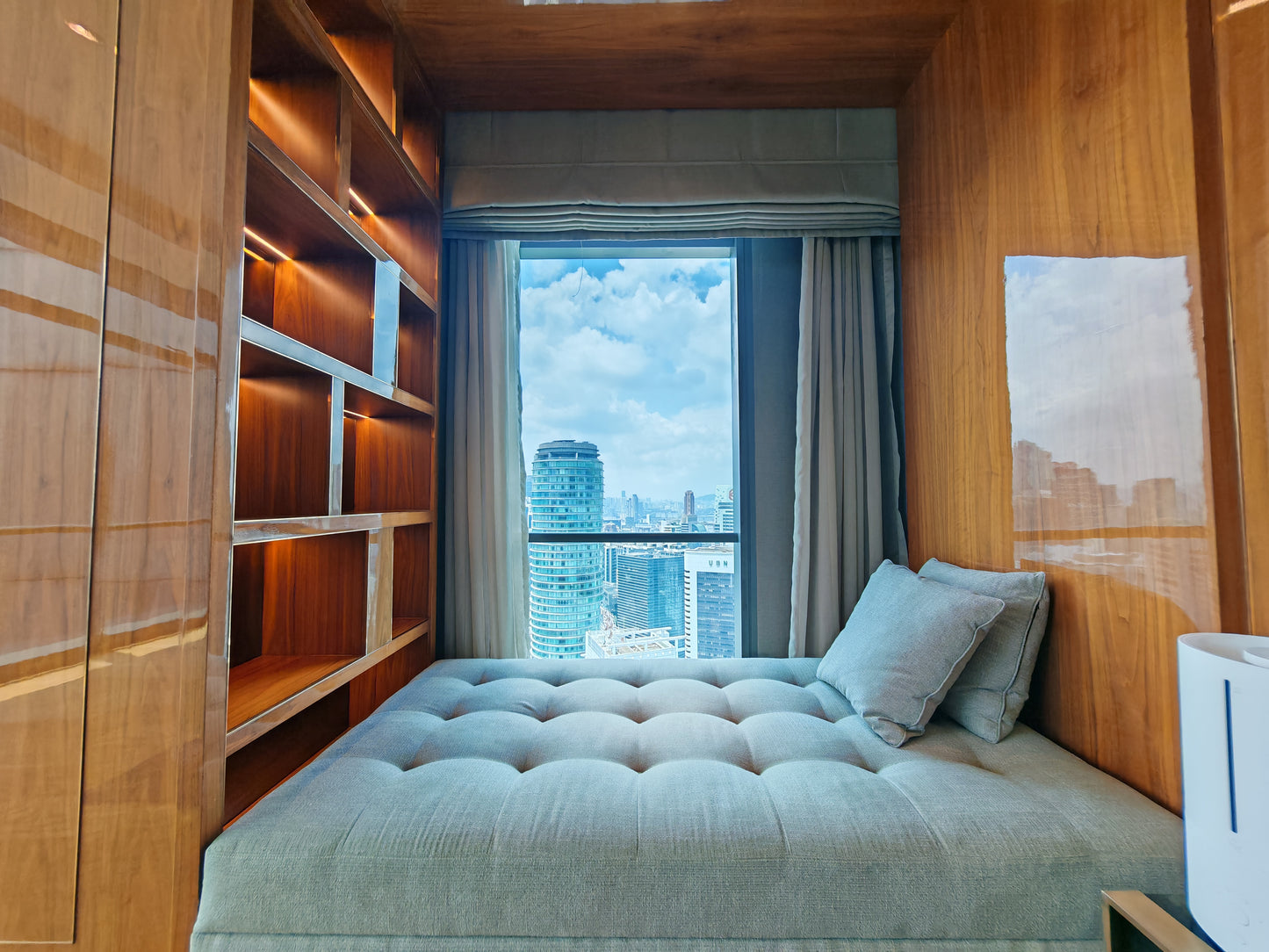 The Ritz-Carlton Penthouse – A Crown Jewel in Kuala Lumpur’s Skyline