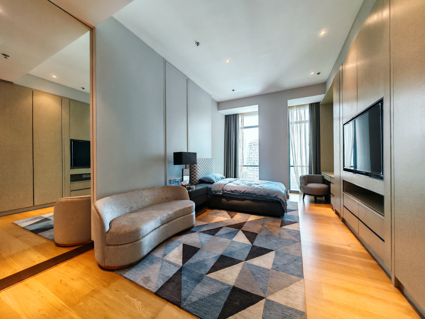 The Ritz-Carlton Penthouse – A Crown Jewel in Kuala Lumpur’s Skyline