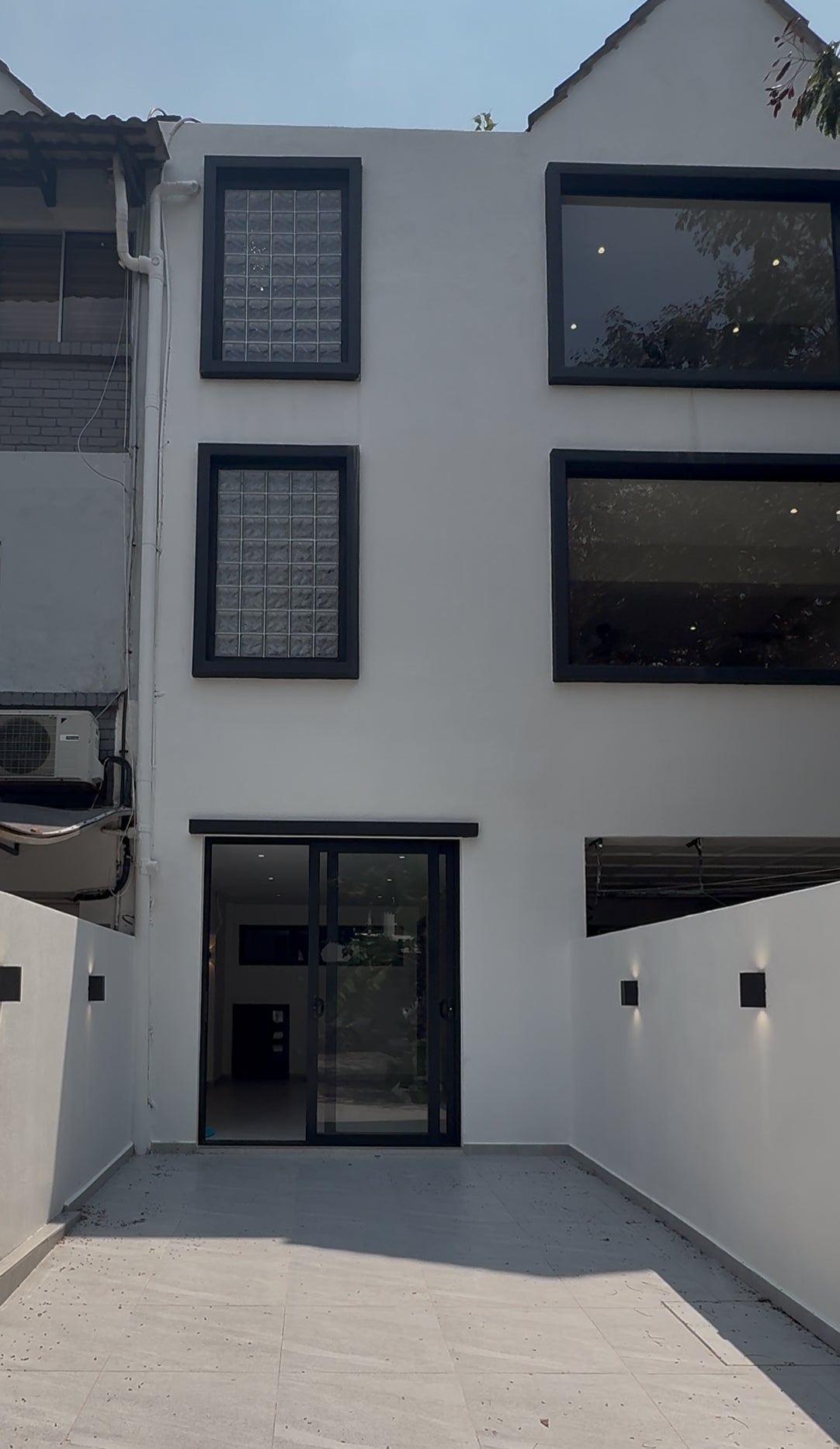 Sri Hartamas Townhouse for Sale – Freehold, Spacious Layout, Prime Location