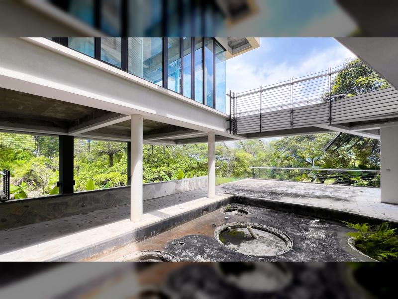 MODERN BUNGALOW COUNTRY HEIGHTS DAMANSARA WITH INFINITY POOL