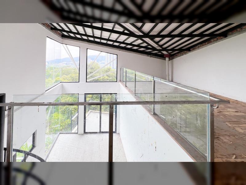 MODERN BUNGALOW COUNTRY HEIGHTS DAMANSARA WITH INFINITY POOL