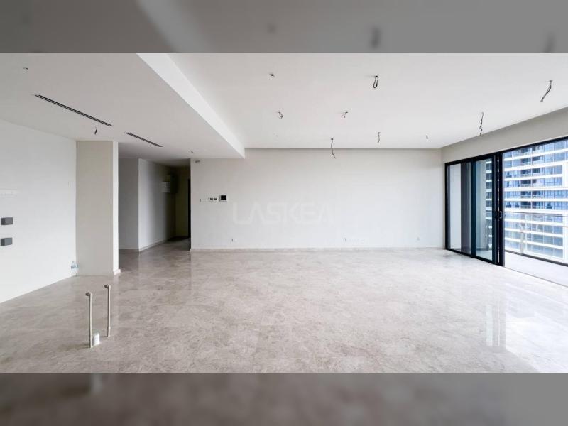 THE MANOR KLCC - GOLF COURSE VIEW - NEW BARE UNIT - HIGH FLOOR 3 BEDROOMS