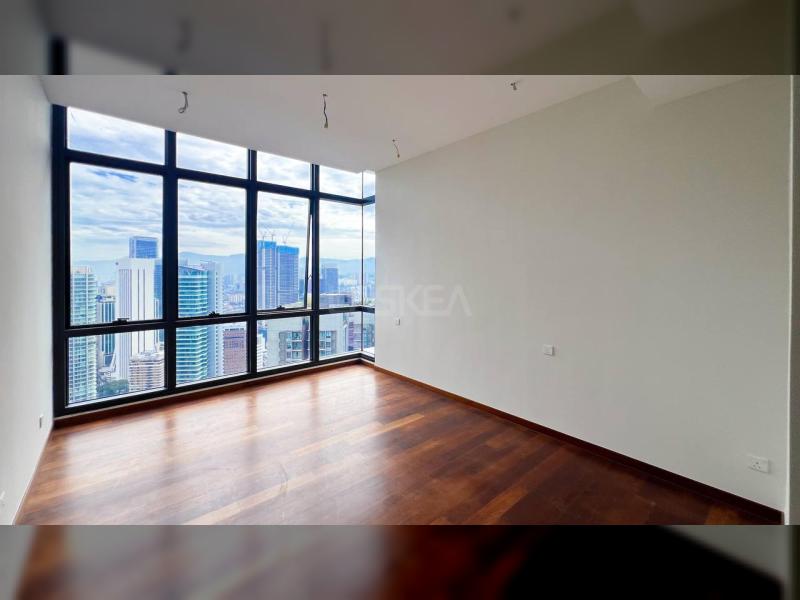 THE MANOR KLCC - GOLF COURSE VIEW - NEW BARE UNIT - HIGH FLOOR 3 BEDROOMS