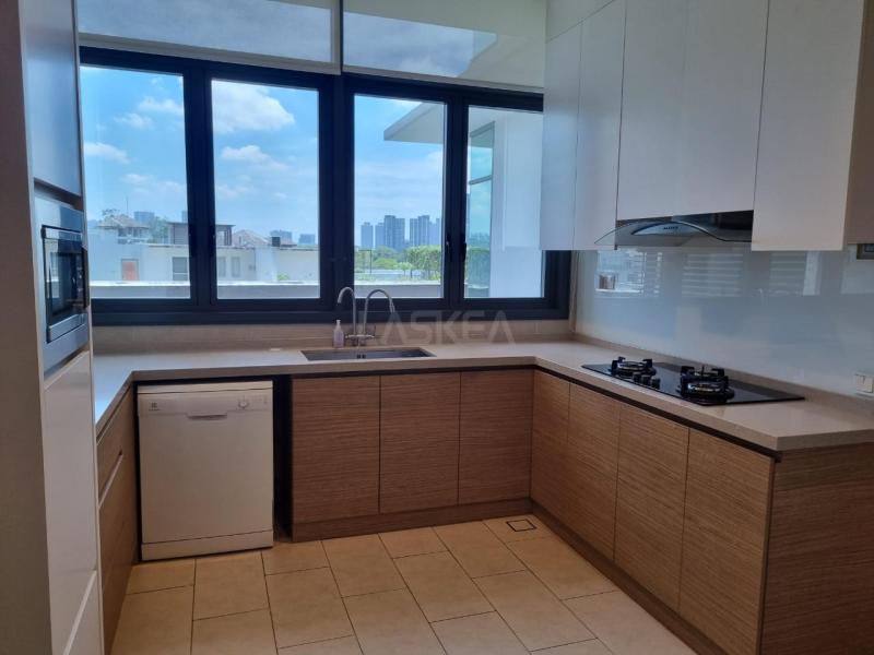 Madge Mansion U-Thant KLCC | Ultra Luxury Residence With Private Lift , Well Renovated