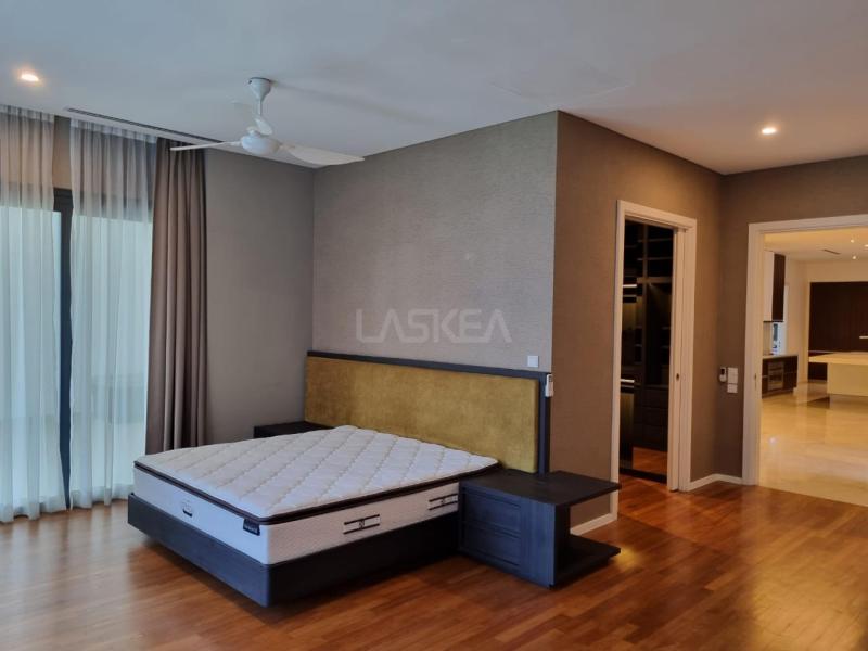 Madge Mansion U-Thant KLCC | Ultra Luxury Residence With Private Lift , Well Renovated