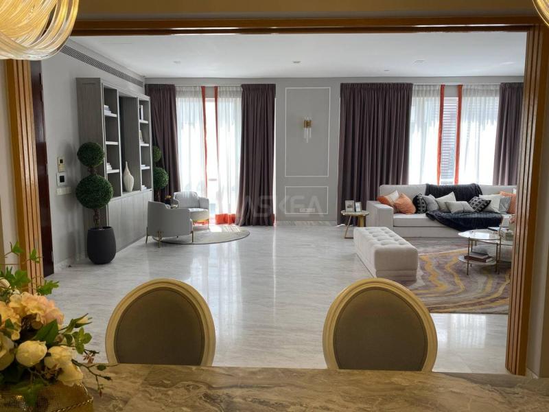Nobleton Crest U-Thant KLCC | - Below Market Price Luxury Condo in U-Thant Ampang Hilir KLCC Kuala Lumpur. Duplex unit with Private Lift. Fully Renovated with move-in condition.