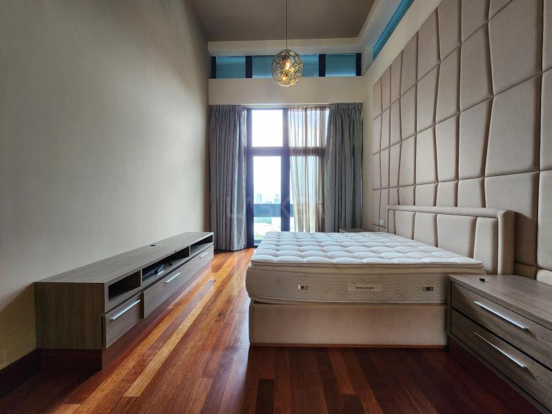 Seputeh Heights - 4 Storey Link Villa, Seputeh Kuala Lumpur. Below Market Price, Tastefully Renovated