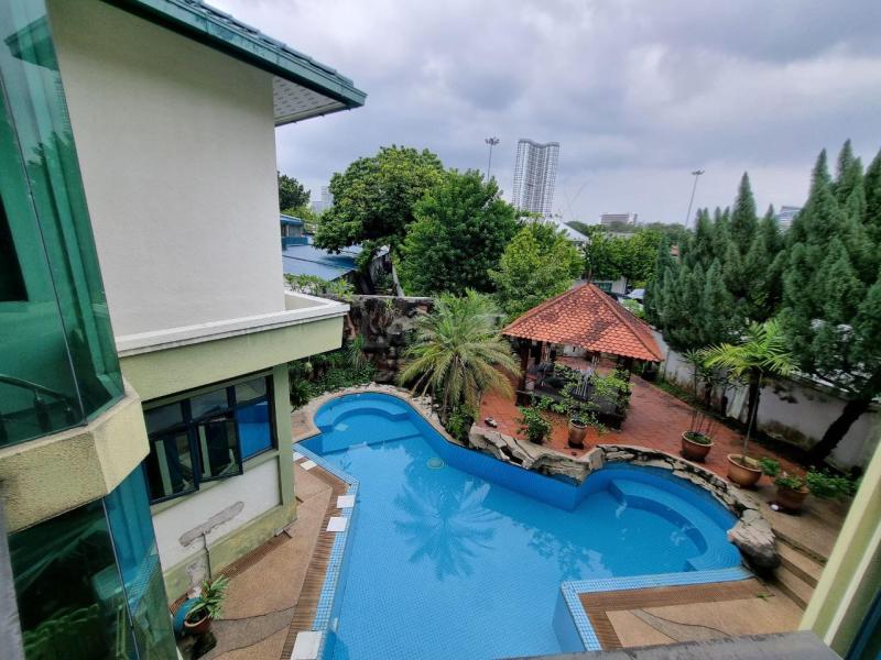 2.5 STOREY BUNGALOW Lorong Damai, Off Jalan Damai Keramat Kuala Lumpur