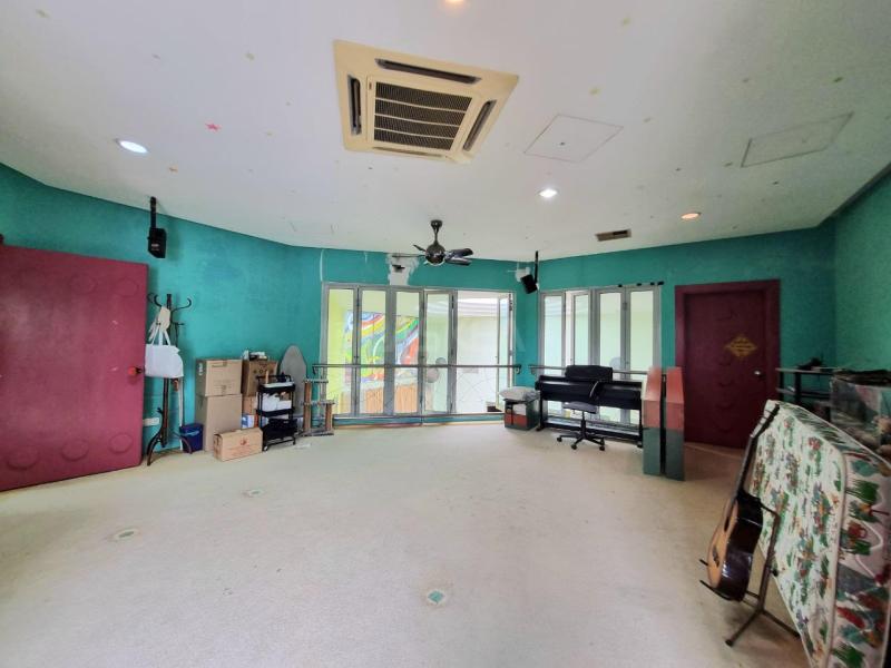 2.5 STOREY BUNGALOW Lorong Damai, Off Jalan Damai Keramat Kuala Lumpur