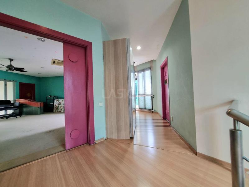 2.5 STOREY BUNGALOW Lorong Damai, Off Jalan Damai Keramat Kuala Lumpur