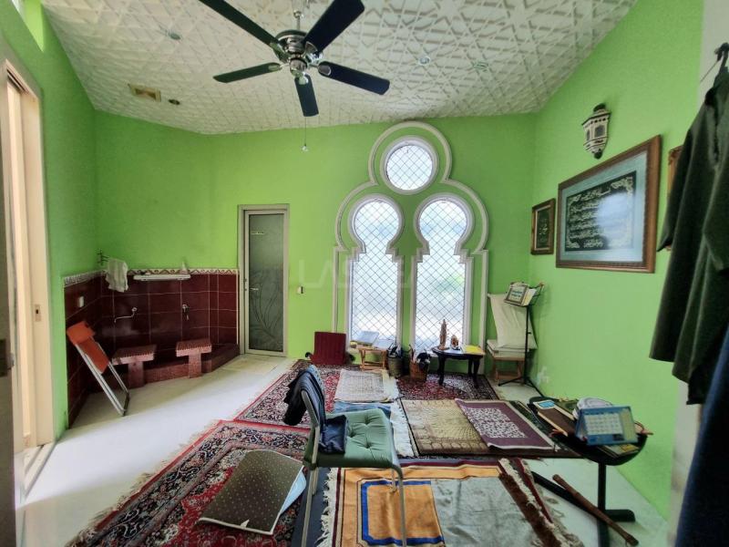 2.5 STOREY BUNGALOW Lorong Damai, Off Jalan Damai Keramat Kuala Lumpur