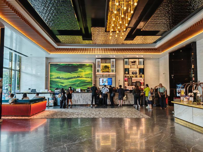 Victory Suites KLCC | Airbnb Hotspot, Below Market, Price High Floor unit with KLCC view