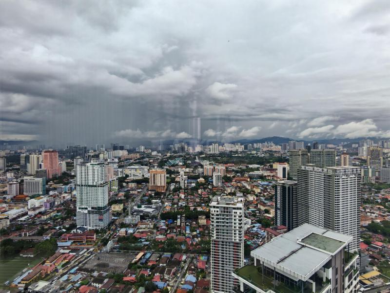 Victory Suites KLCC | Airbnb Hotspot, Below Market, Price High Floor unit with KLCC view