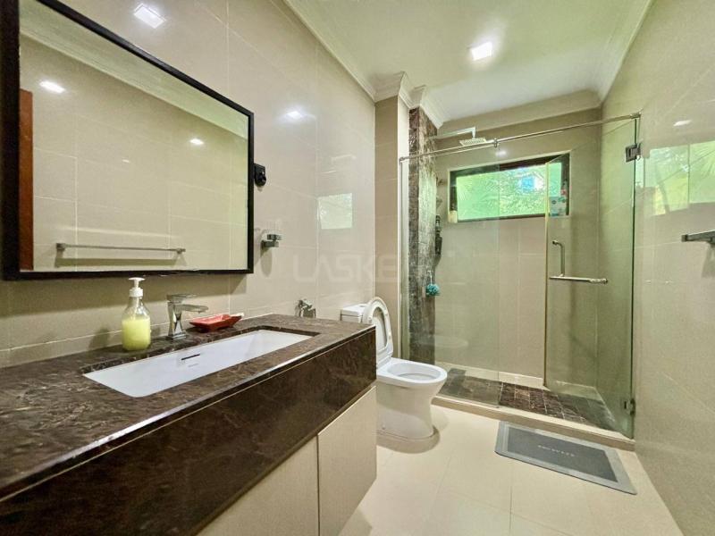 Renovated Unit & Partially Furnished, Double Storey Bungalow Damansara Heights, Bukit Damansara Kuala Lumpur