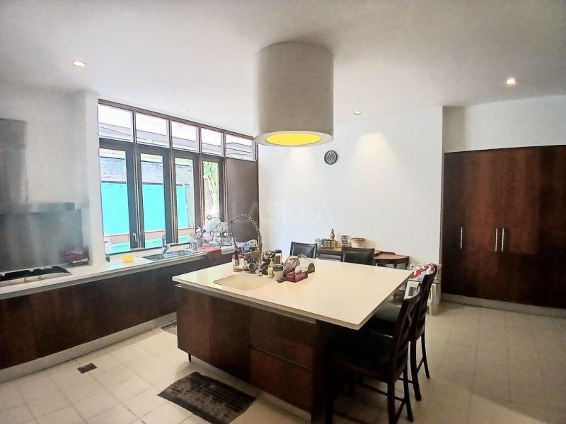 CORNER LOT 2.5 Storey Bungalow Jalan Tualang Bangsar, 59100 KL