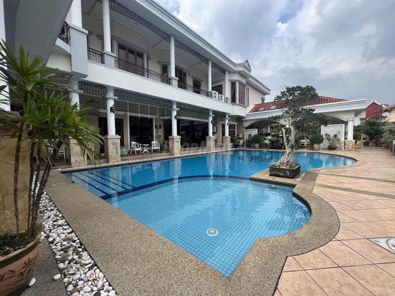 DOUBLE STOREY BUNGALOW HOUSE @ KEMENSAH HEIGHT FOR SALE