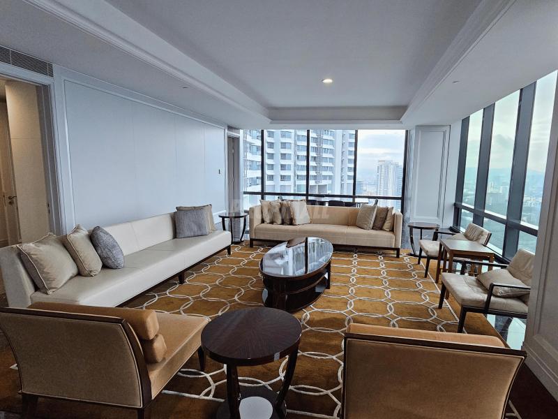 Prestigious St Regis Residence, KL Sentral, Kuala Lumpur - 2 Bedrooms For Sale