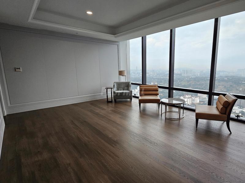 Prestigious St Regis Residence, KL Sentral, Kuala Lumpur - 2 Bedrooms For Sale