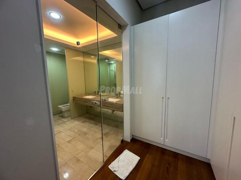 Quadro Residences, KLCC, KL City Centre Below Market Price