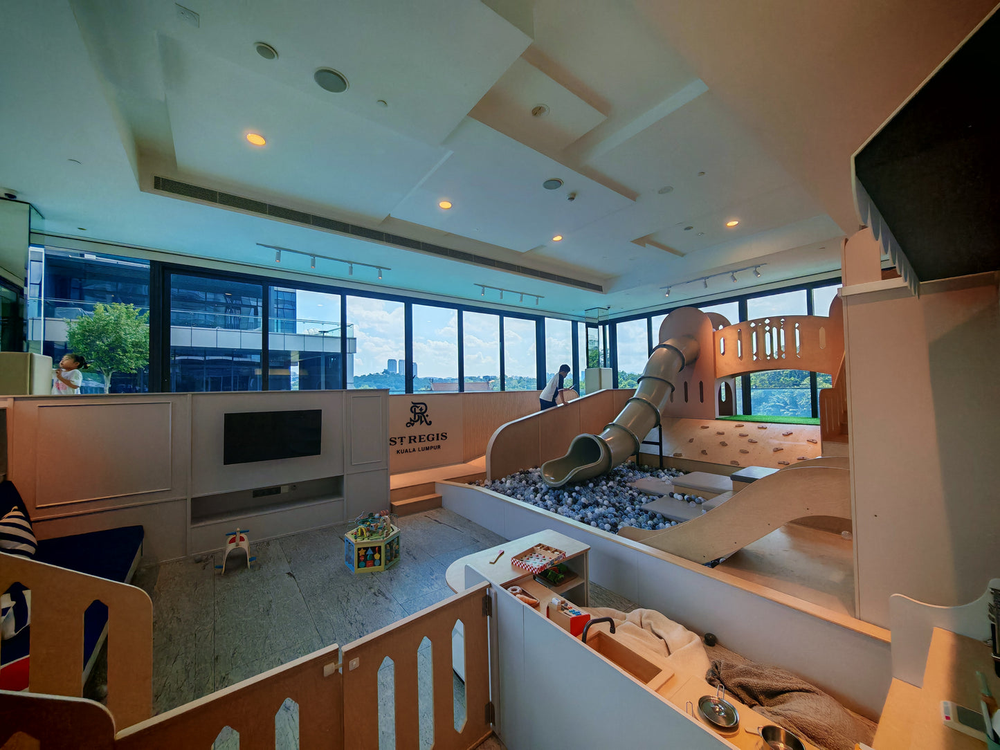 World Class Living At St Regis KL Next to KL Sentral