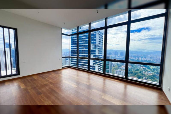 THE MANOR KLCC - GOLF COURSE VIEW - NEW BARE UNIT - HIGH FLOOR 3 BEDROOMS