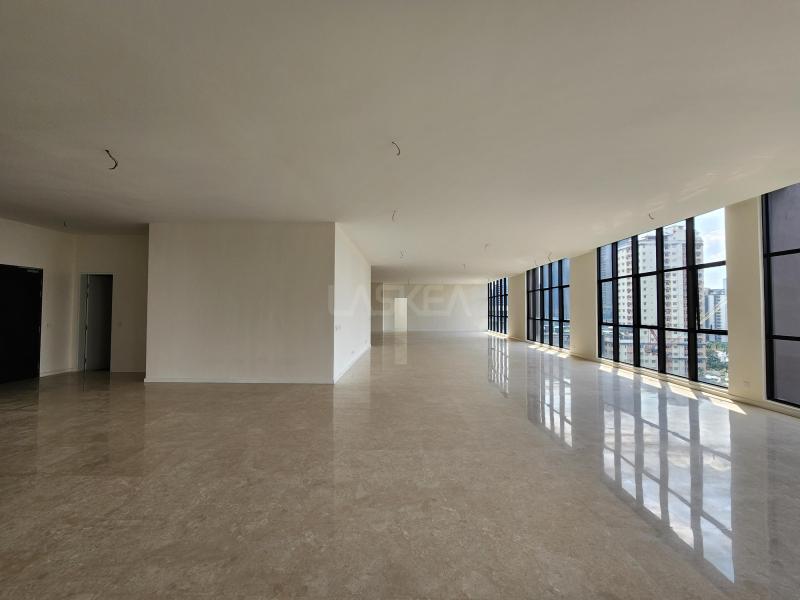 18 Madge U-Thant KLCC | Ultra Luxury Penthouse with Onsen Facilities, Duplex Freehold