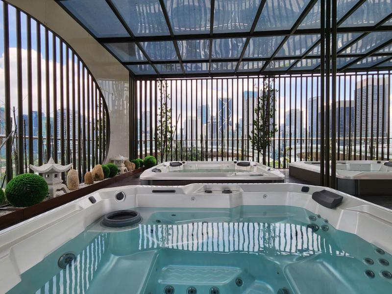 18 Madge U-Thant KLCC | Ultra Luxury Penthouse with Onsen Facilities, Duplex Freehold