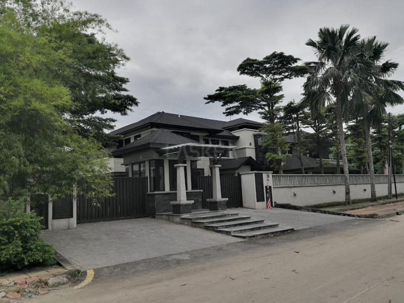 Lorong Gurney Bungalow KLCC | Rare and Luxury Bungalow In KL City Centre w Private Pool & Basement