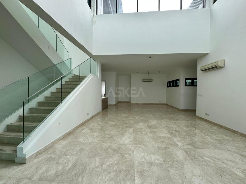 Sastra U-Thant KLCC | Below Market Value unit Duplex Private Pool, KLCC. Near ISKL