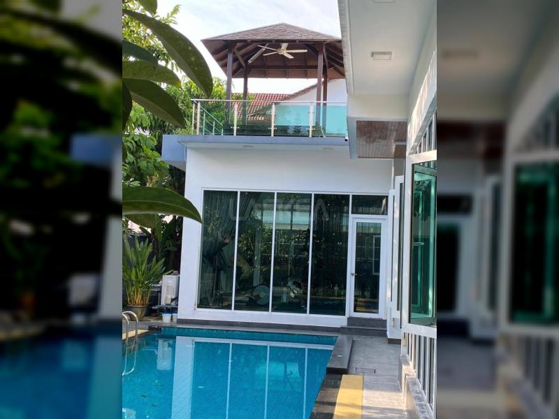 Tar villas Exclusive neighbourhood Ampang[Rooftop garden + KLCC view]